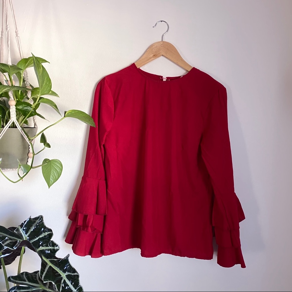 ruffle sleeve blouse